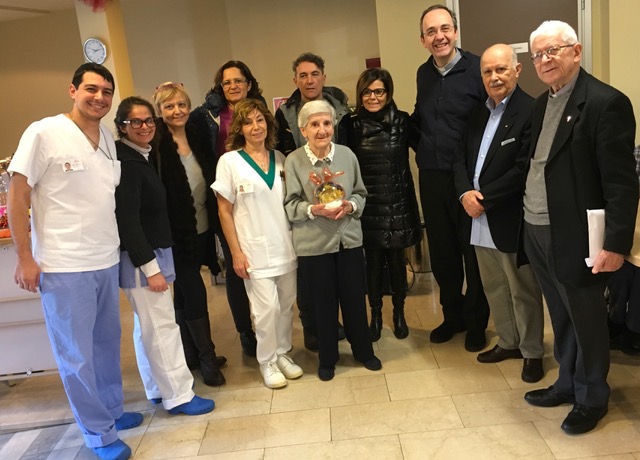 : Il sindaco Patrizia Barbieri e l’assessore Federica Sgorbati in visita al Pio Ritiro Cerati