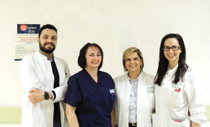 Nella foto, alcuni dei medici e infermieri dell’equipe di Ginecologia e Ostetricia di Piacenza