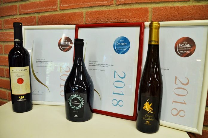 I tre vini della Cantina Valtidone premiati ai Decanter World Wine Awardspremi, Malvasia 50 Vendemmie, utturnio Bollo Rosso Riserva 2014, Malvasia Luna di Candia