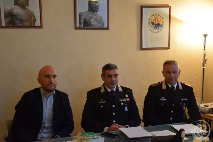 Conferenza stampa alla procura di Piacenza per maltrattamenti alla scuola materna di San Polo