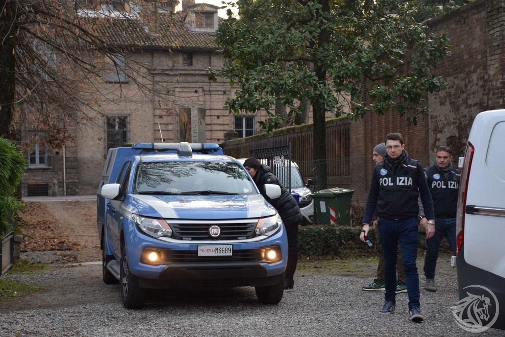Sopralluogo della polizia scientifica di Bologna alla Ricci Oddi