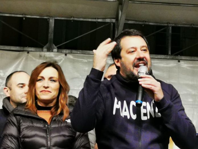 Matteo Salvini in piazza Cavalli a Piacenza